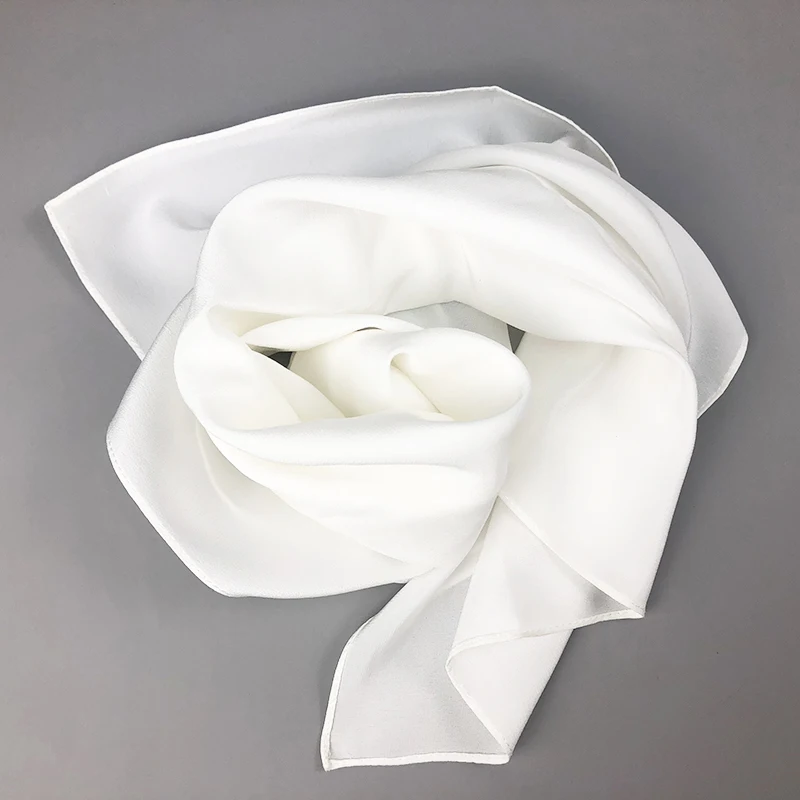 Nieuwe Dames Zijden Sjaal Vier - Scarf Silk Square recensie en prijs
