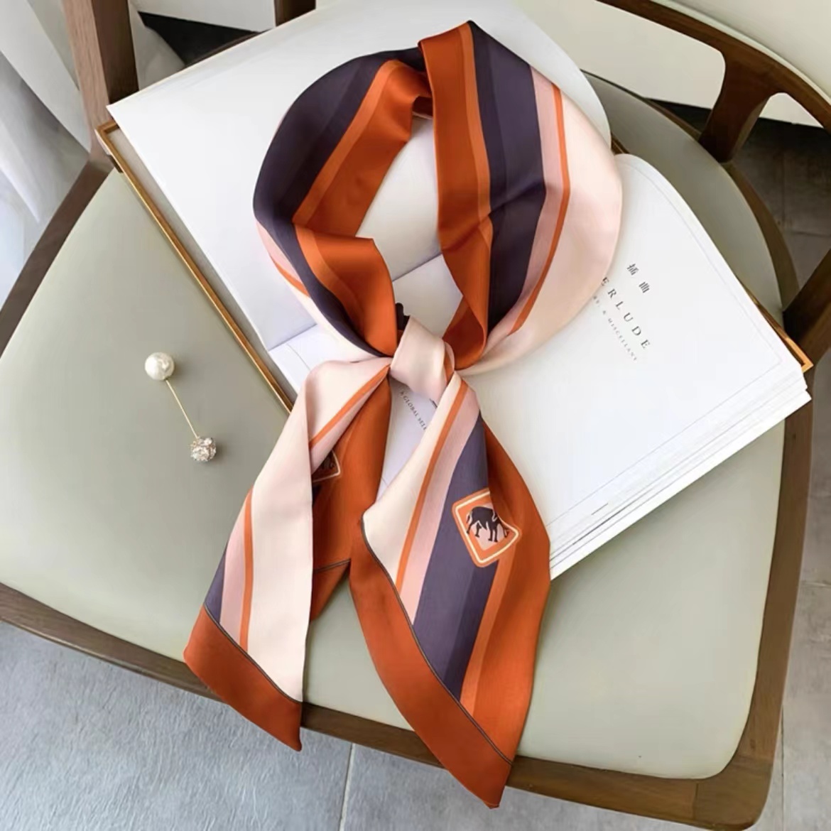 Luna & Dolphin Vrouwen Wide Sk - Silk Tie Striped recensie en prijs