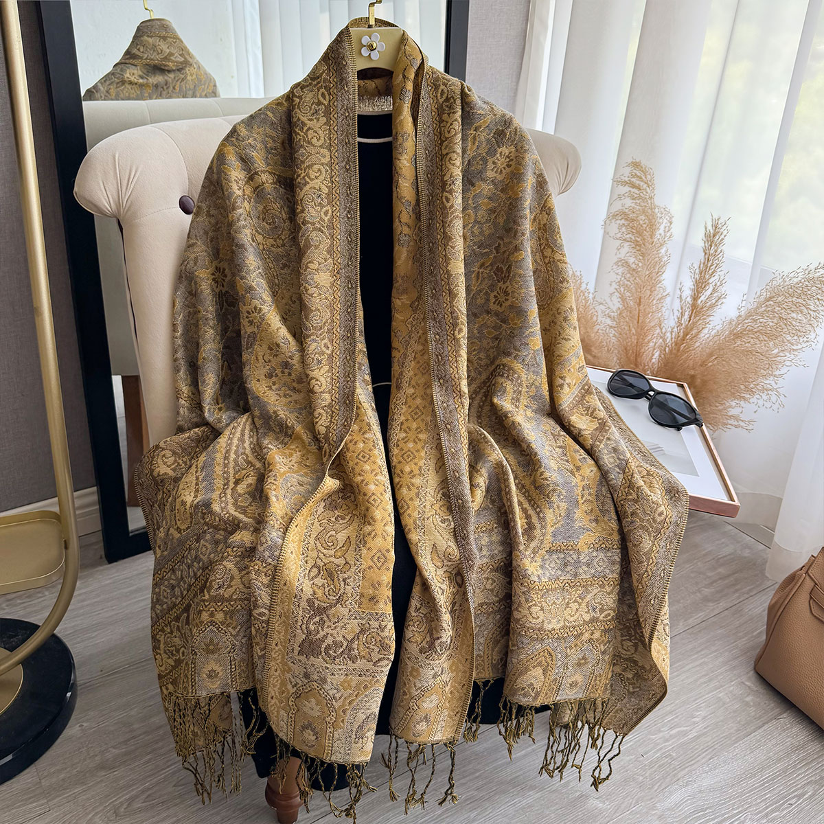 2025 Kwastje Deken Ontwerp Etn - Woven Scarf Blanket recensie en prijs