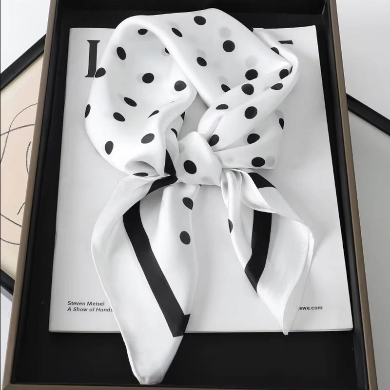 Luxe Dame Haar Dot Sjaal Vrouw - Scarf Silk Square recensie en prijs